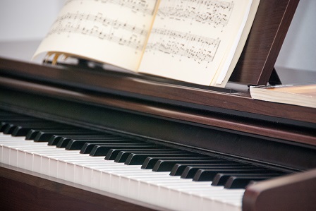digital piano